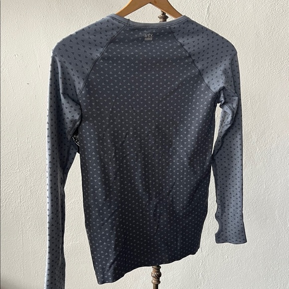 NWT VSX Victorias Secret Sport Shirt Size Small - Picture 5 of 5